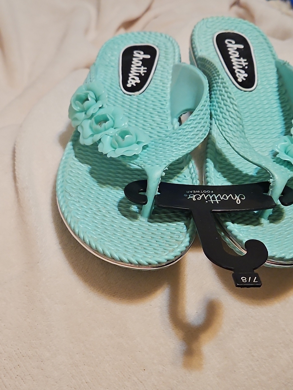 chatties Mint Teal Floral Jelly Flip Flop Sandals - Picture 2 of 6